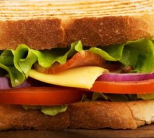 Crunchy Veg Mayo Sandwich