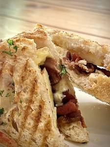 Apple Bacon Brie Sandwich