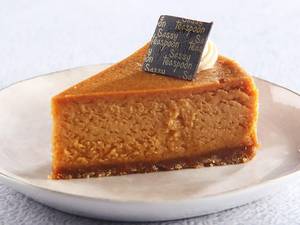 Baked Salted Caramel Cheesecake