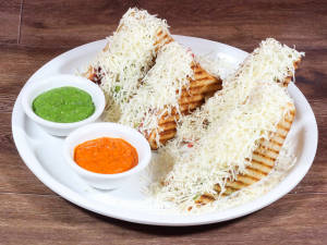 Schezwan  Sauce Grilled Sandwich