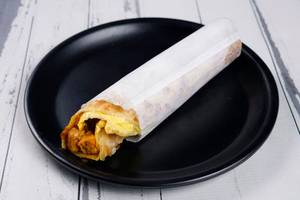 EGG CHICKEN ROLL