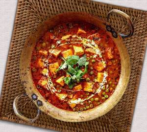 Matar paneer