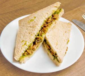 Hot Garlic Mushroom Sandwich