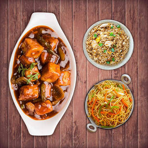 Paneer Chilly (full Portion) Hakka Noodles And Exotic Fried Rice
