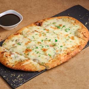 Rosemary And Garlic Bread With Cheese