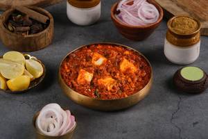 Tawa Paneer Khatta Pyaz