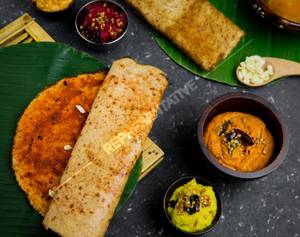 Garlic Egg Roast Dosa