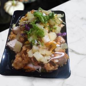 Crispy chicken hawain salad