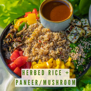 Herbed brown rice and mushroom bowl
