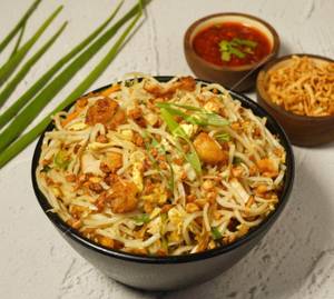 Chicken Burnt Garlic Noodles