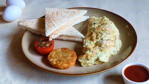 Chicken & Cheese Omelette