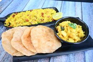 Maharashtrian Breakfast Combo
