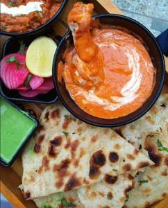 Butter Naan With Butter Chicken