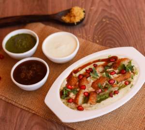 Aloo tikki chat