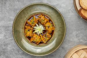 Chicken Wonton In Pagoda Chili Sauce