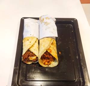 Single Egg Paneer Roll