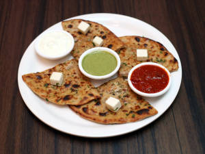 Paneer Paratha