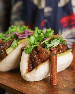 Slow Cooked Pork Bao [2 Pieces]