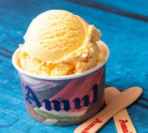 Spanish Saffron And Cream Ball