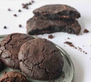 Nutella soft centre cookies