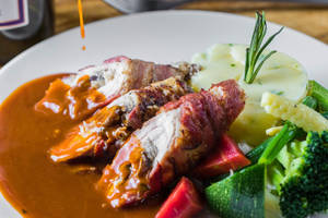 Drongen - Bacon Wrapped Chicken