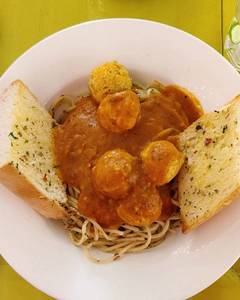 Spaghetti Chicken Meatballs