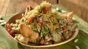 Special Samosa Bhel