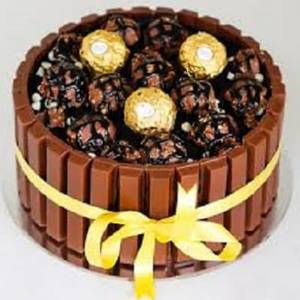 Eggless Ferrero Rochar Kitkat Gifted Cake [1 Pound]