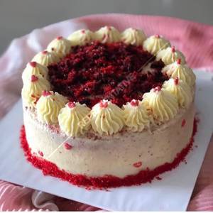 Red Velvet Fruit Cake