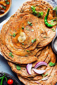 Masala Lachcha Paratha