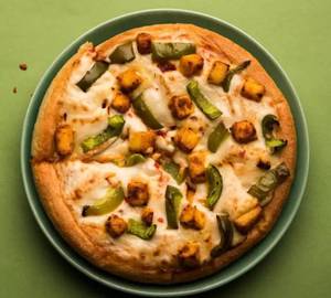 Paneer makhani pizza