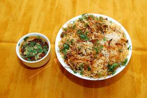 Hyderabadi Chicken Dum Biryani