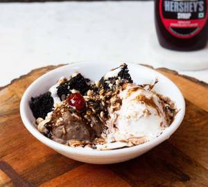 Death By Chocolate Sundae