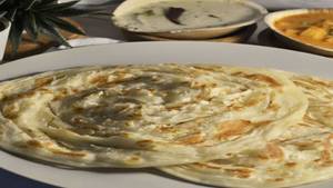 2 Paratha + Curry + Chutney