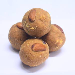 Besan Laddu