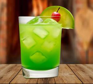 Green apple mojito