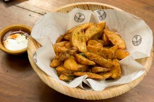 Potato Wedges, Sour Cream, Sweet Chilli