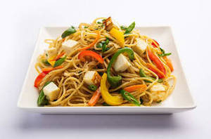 Hakka noodles