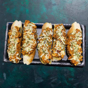 Chicken Pesto Gralic Toast
