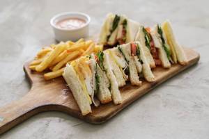 Vegetable Sandwich ( 4 pieces )