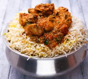 Regular Boneless Chicken Biryani (50% meat, 50% rice)