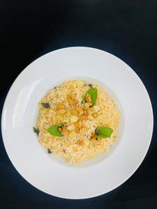 Vegetable fried rice                                         