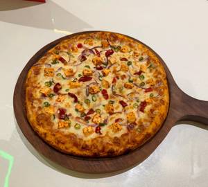Gen Z Spicy Veg Pizza Medium