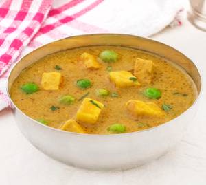 Matar Paneer