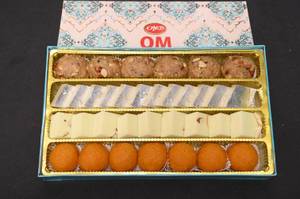 Mawa Kaju Ghee Mix Sweet Box