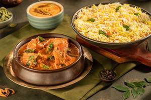Andhra Biryani Rice With Chicken Curry