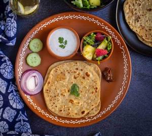 Paneer Paratha with Pickle