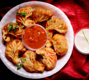 Veg Momos Fried (08 Pcs) 