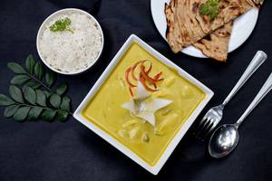 Topaz Curry