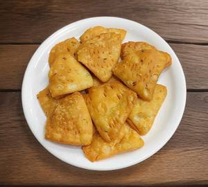 Jeera Khari Puri
